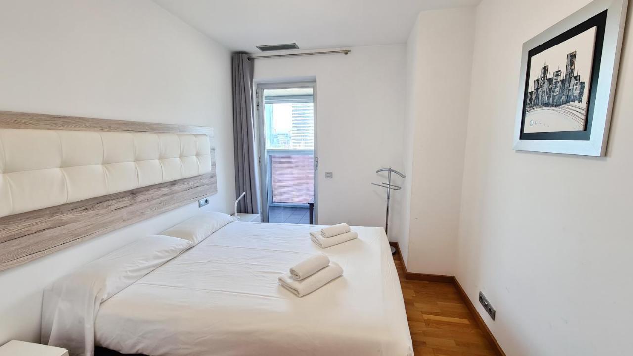 Fira Gran Via - Barcelona4Seasons Apartment L'Hospitalet de Llobregat Luaran gambar