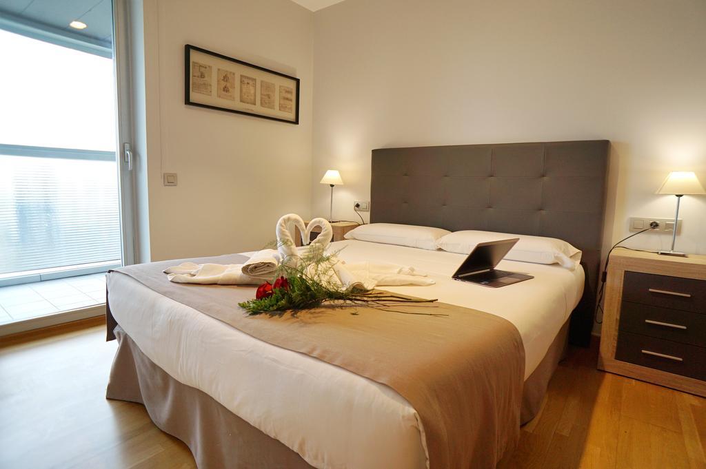 Fira Gran Via - Barcelona4Seasons Apartment L'Hospitalet de Llobregat Luaran gambar