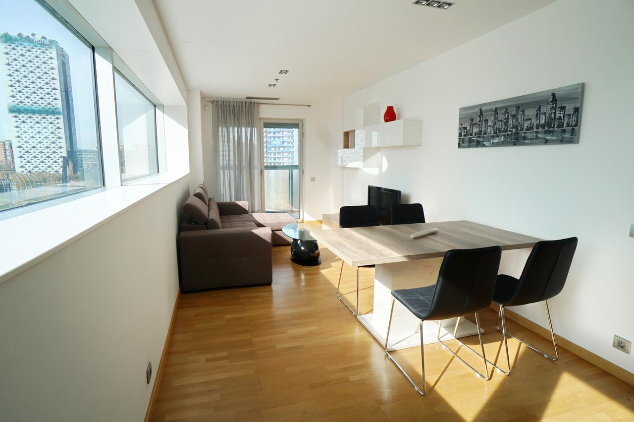 Fira Gran Via - Barcelona4Seasons Apartment L'Hospitalet de Llobregat Luaran gambar